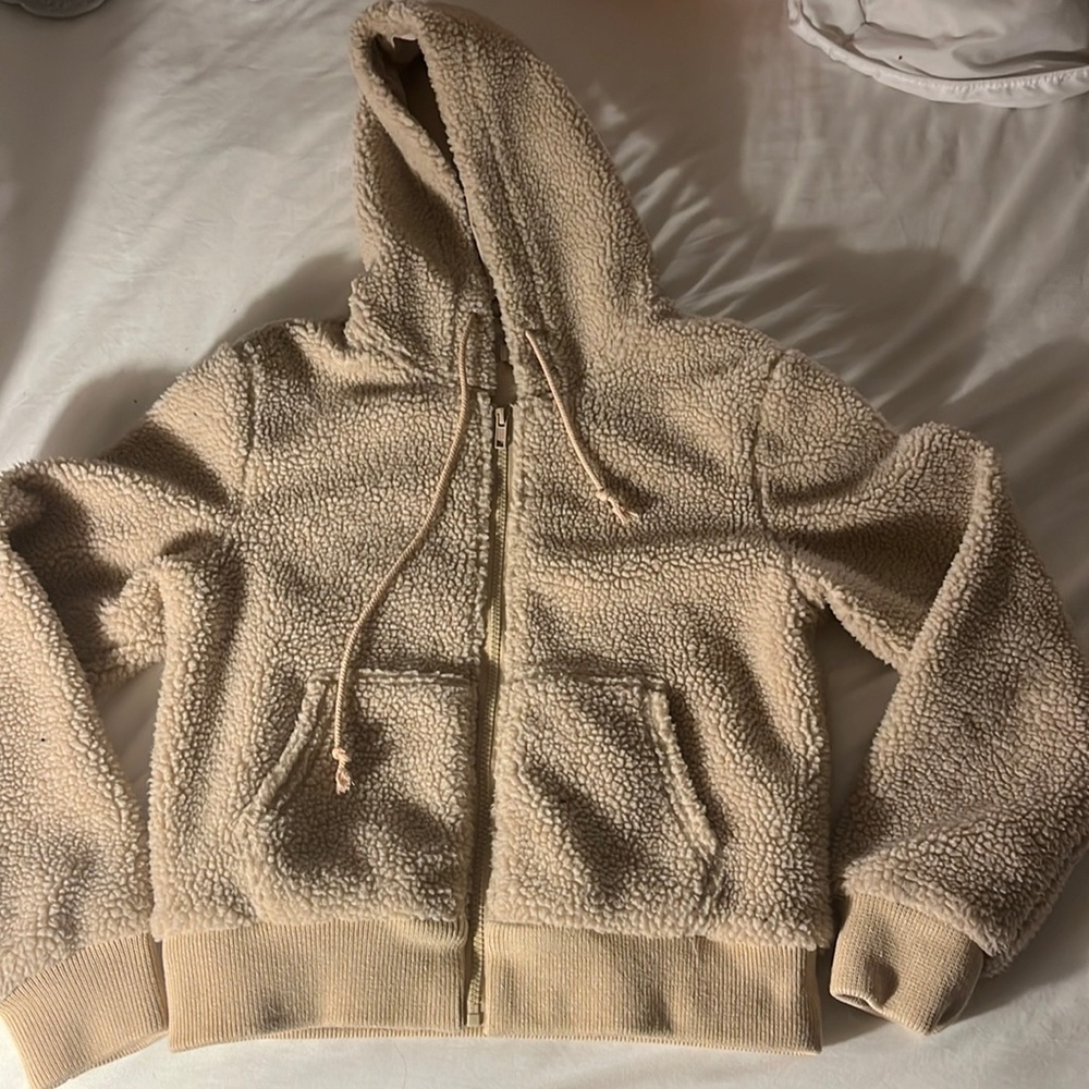 brandy melville sherpa jacket